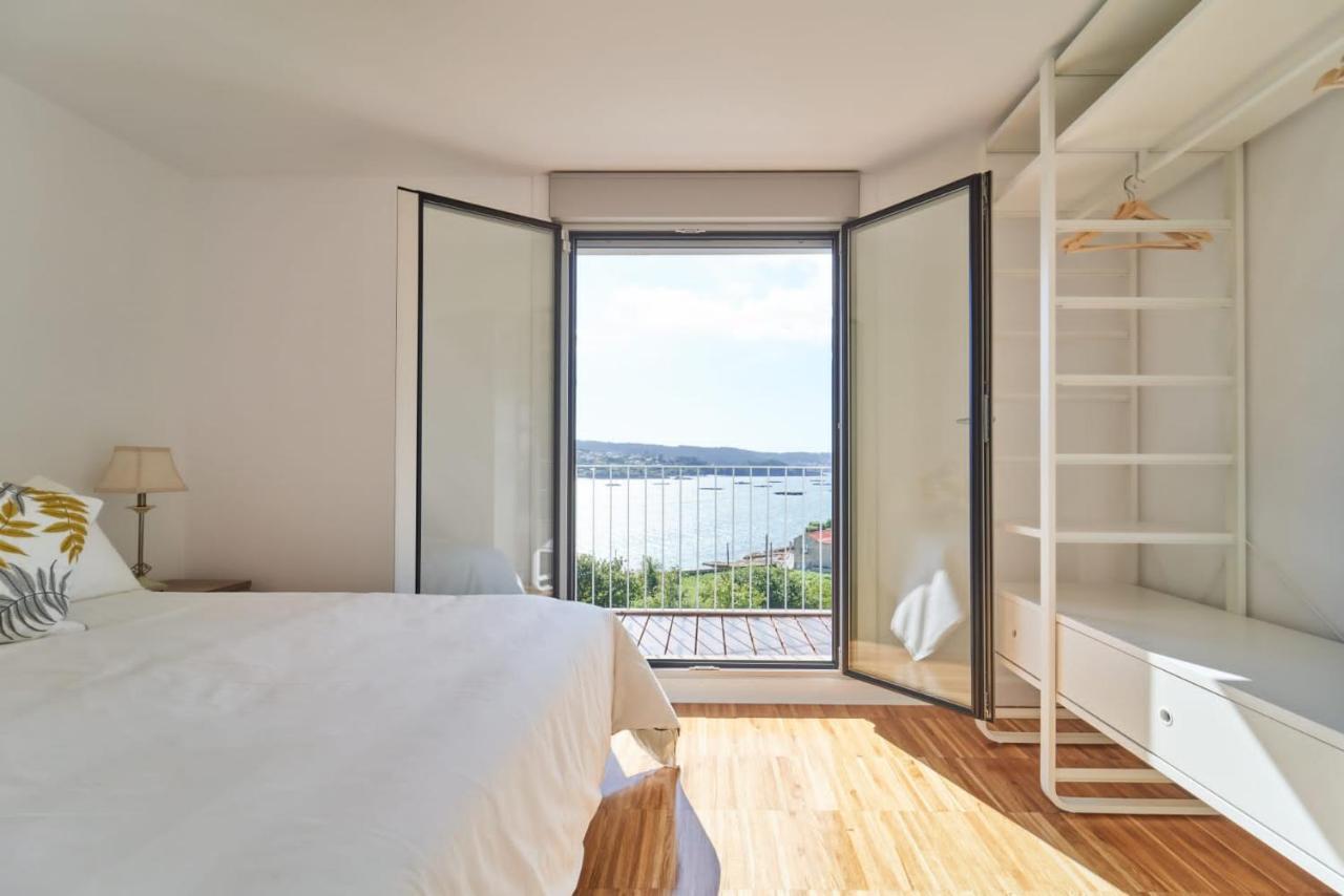 Views And Beds Villa Pontevedra Exterior photo